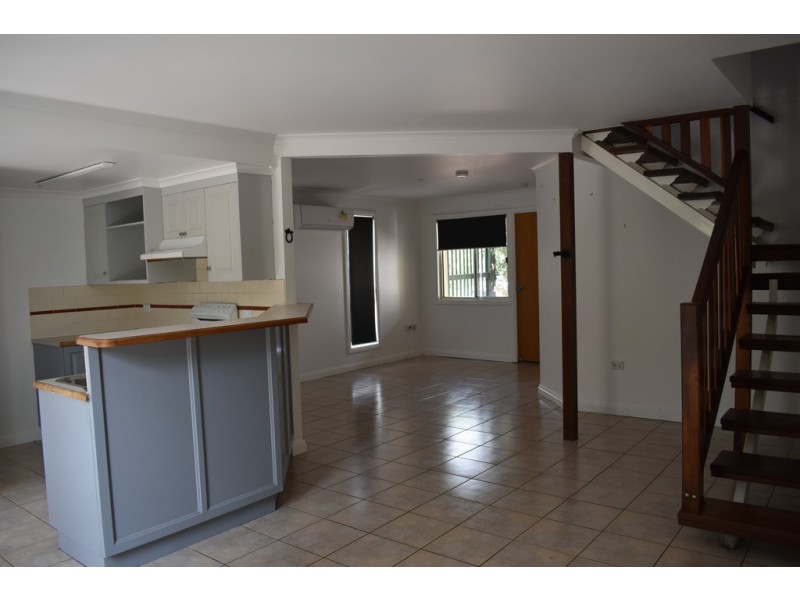 1/52 Borilla Street, Emerald QLD 4720