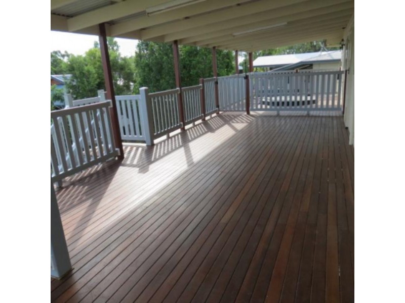 4 Waldby Court, Emerald QLD 4720