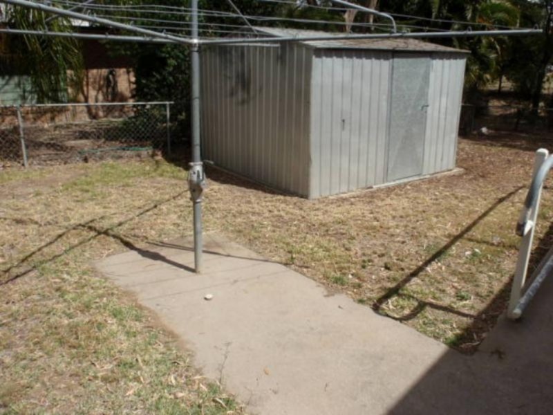 11B Cypress Drive, Emerald QLD 4720