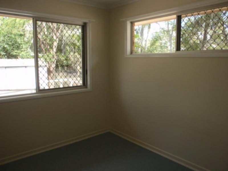 11B Cypress Drive, Emerald QLD 4720