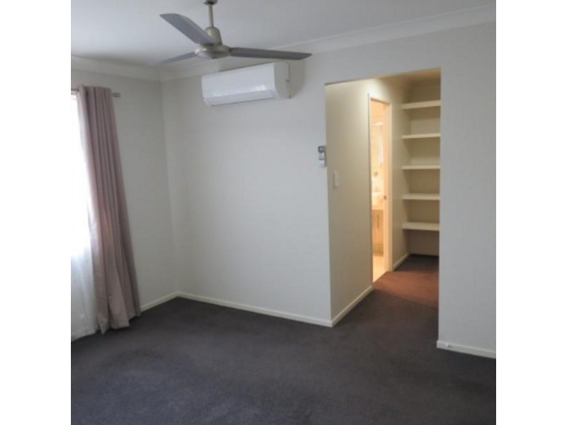 146 Opal Street, Emerald QLD 4720