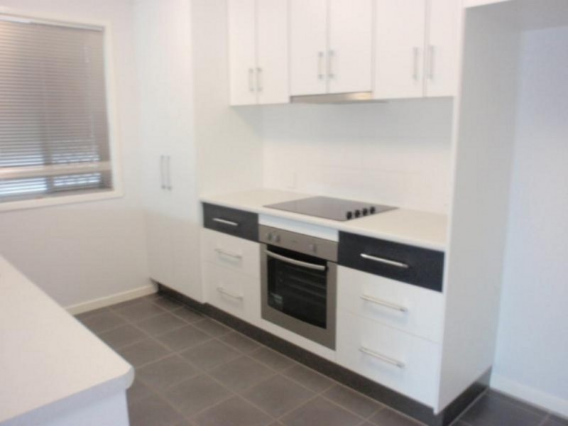 1/21 Moriarty Street, Emerald QLD 4720