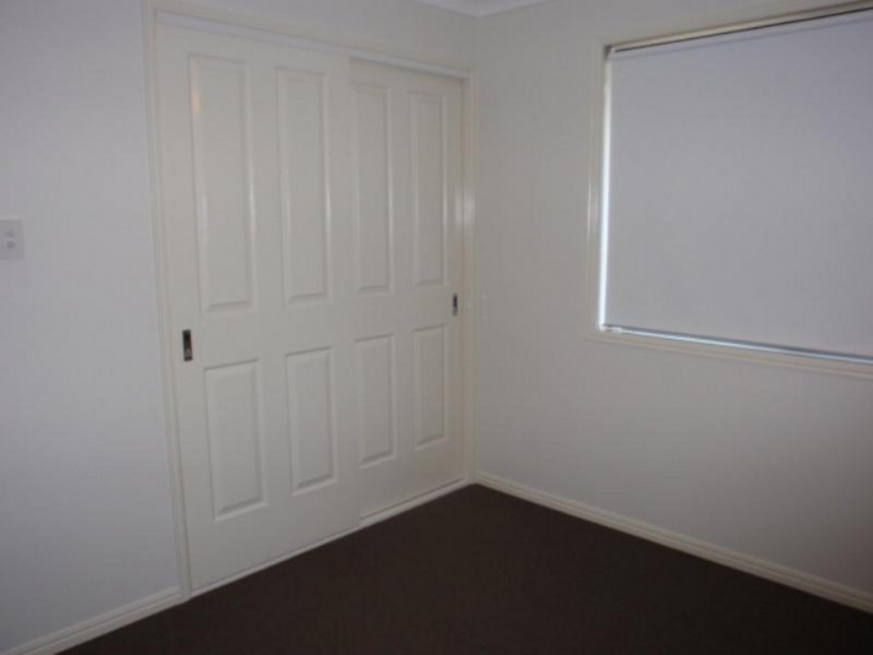 3 Berthun Drive, Emerald QLD 4720