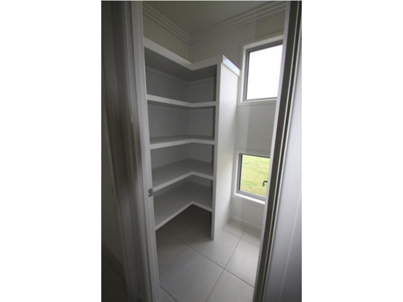 Villa 1 Mooney Crescent (The Vybe), Emerald QLD 4720