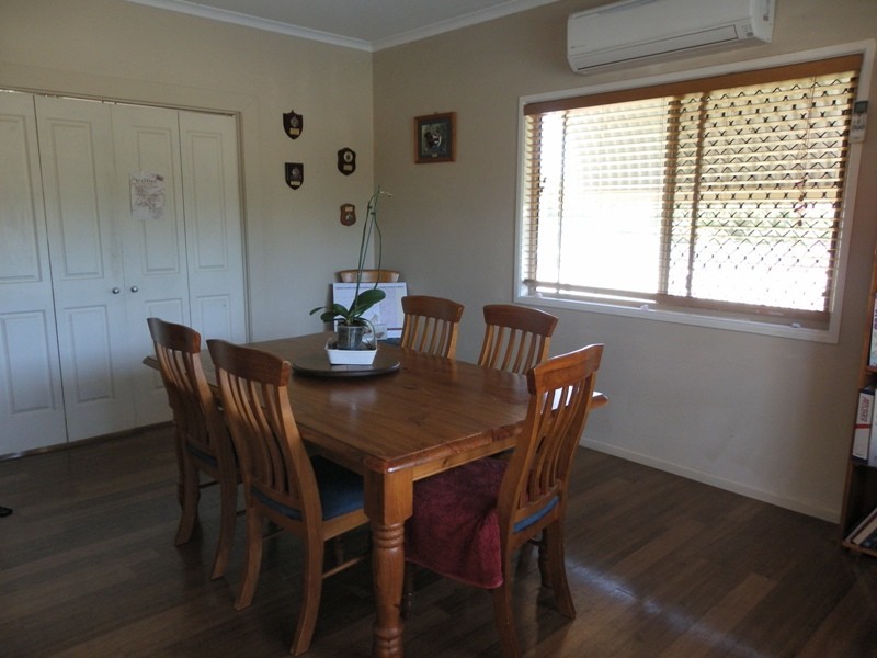 7 Andrea Place, Emerald QLD 4720