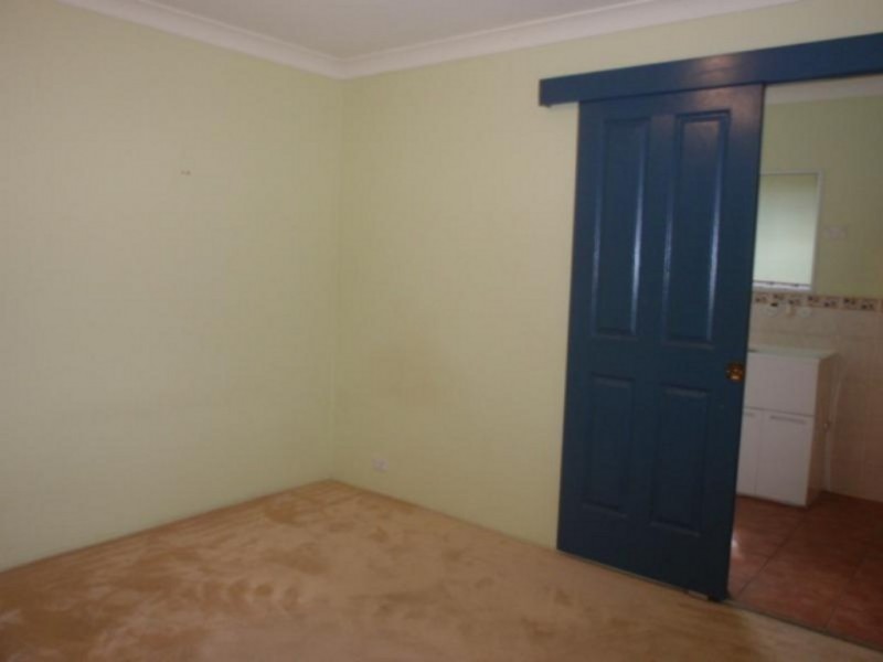 14a Old Airport Drive, Emerald QLD 4720
