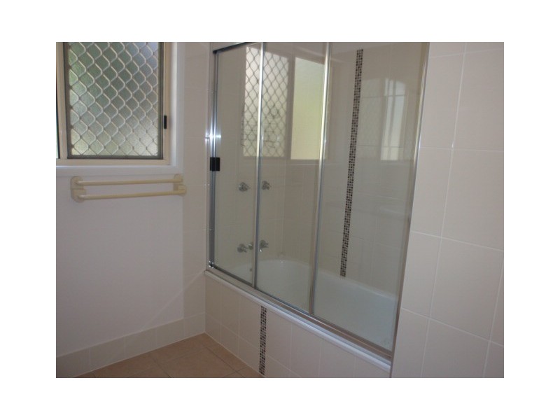 50 Braeside Road, Emerald QLD 4720