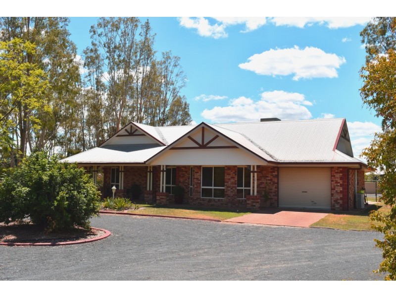 28 Russ Layton Drive, Emerald QLD 4720