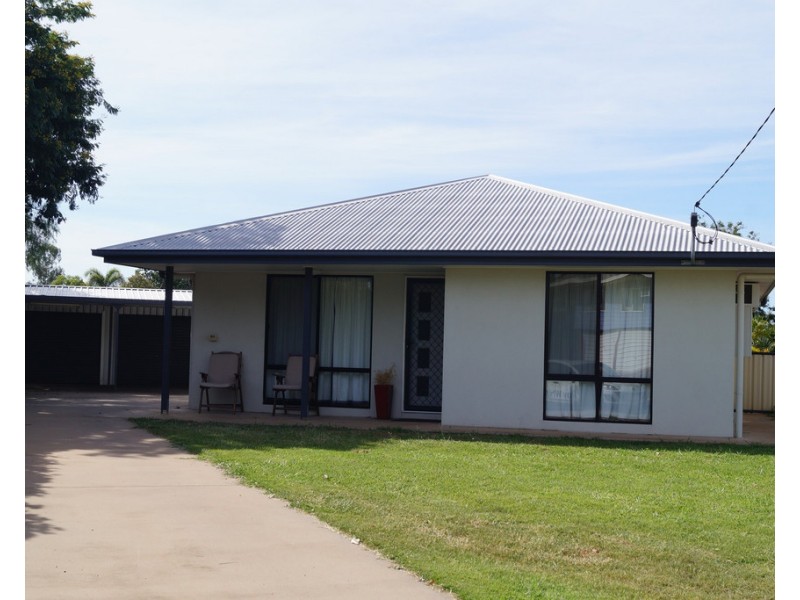 26 Alamein Drive, Emerald QLD 4720