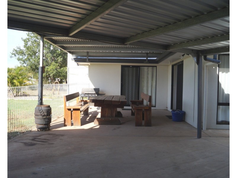 26 Alamein Drive, Emerald QLD 4720