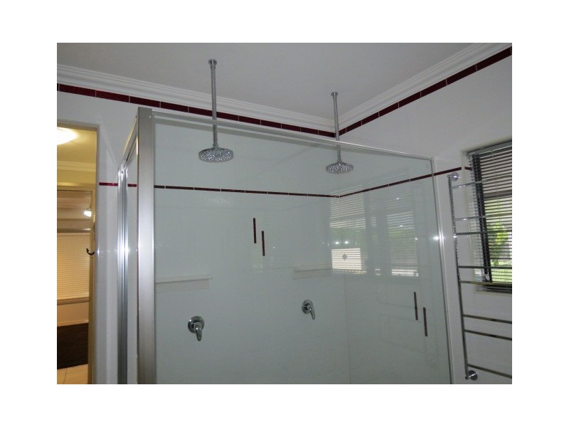 8 Campbell Ford Drive, Emerald QLD 4720