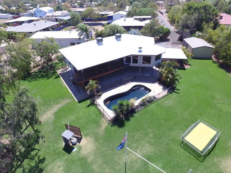 19 Gray Street, Emerald QLD 4720