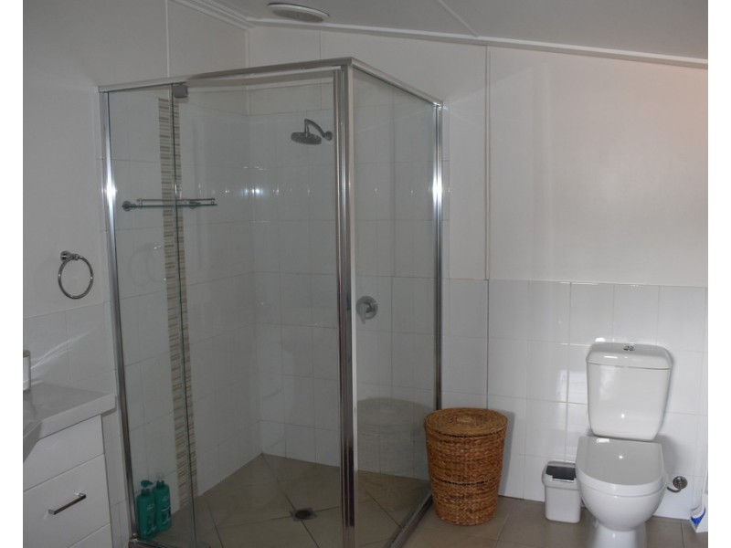 10 Windmill Lane, Emerald QLD 4720