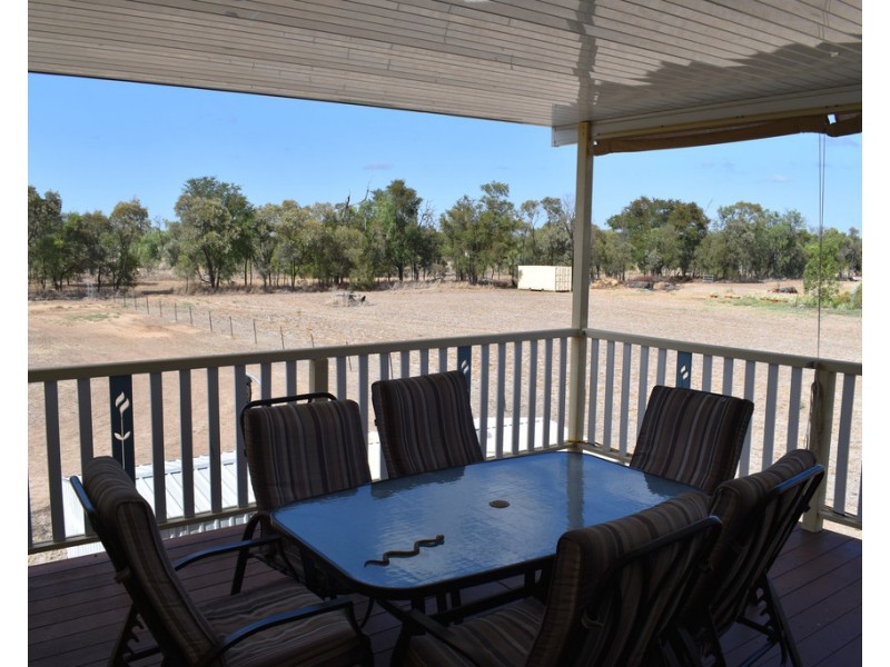 10 Windmill Lane, Emerald QLD 4720