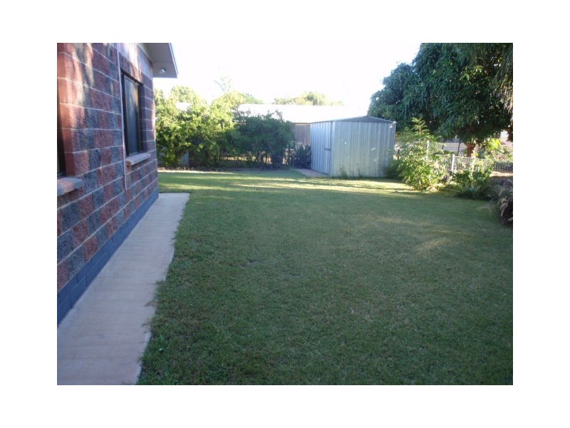 3 Roseanne Road, Emerald QLD 4720