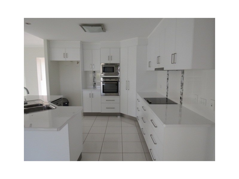 28 Wright Street, Emerald QLD 4720