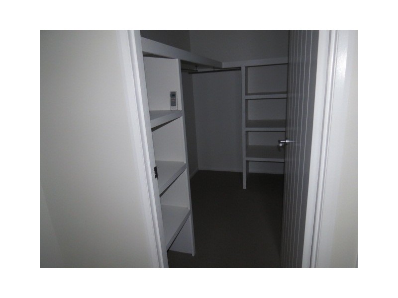 28 Wright Street, Emerald QLD 4720