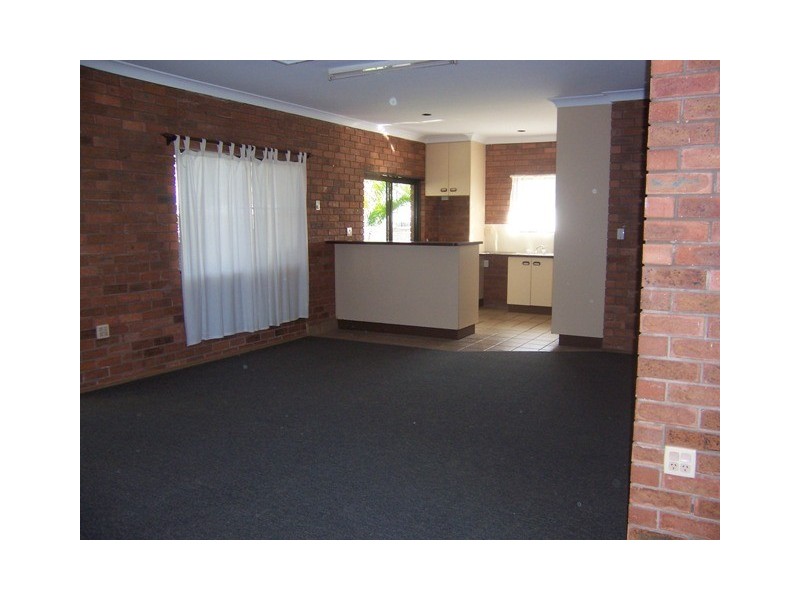 26 Martin Place, Emerald QLD 4720