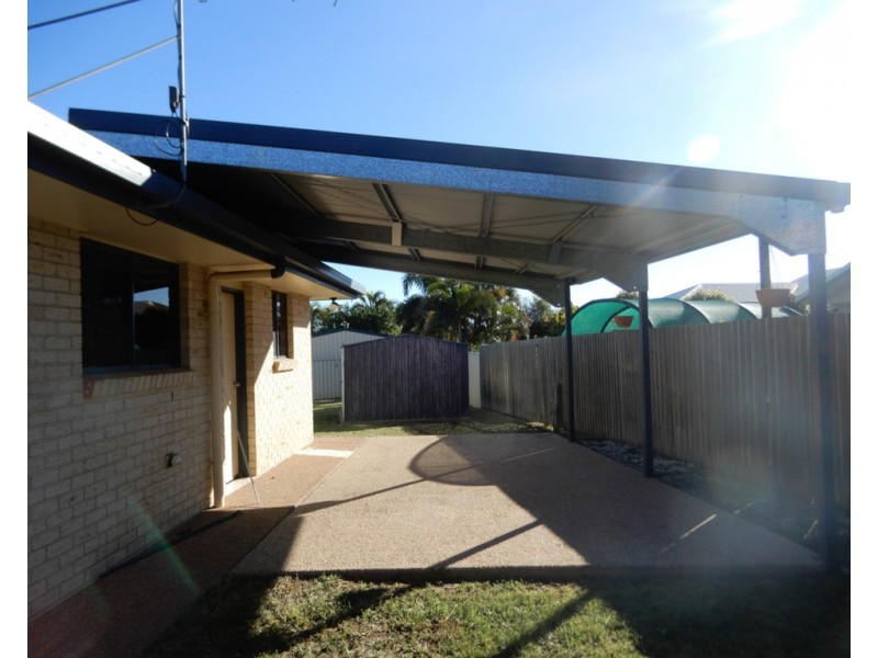 6 Coombs Court, Emerald QLD 4720