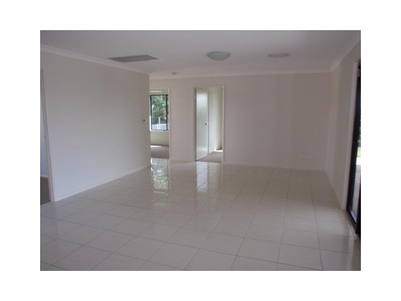 19 Mount MacArthur Blvd, Capella QLD 4723