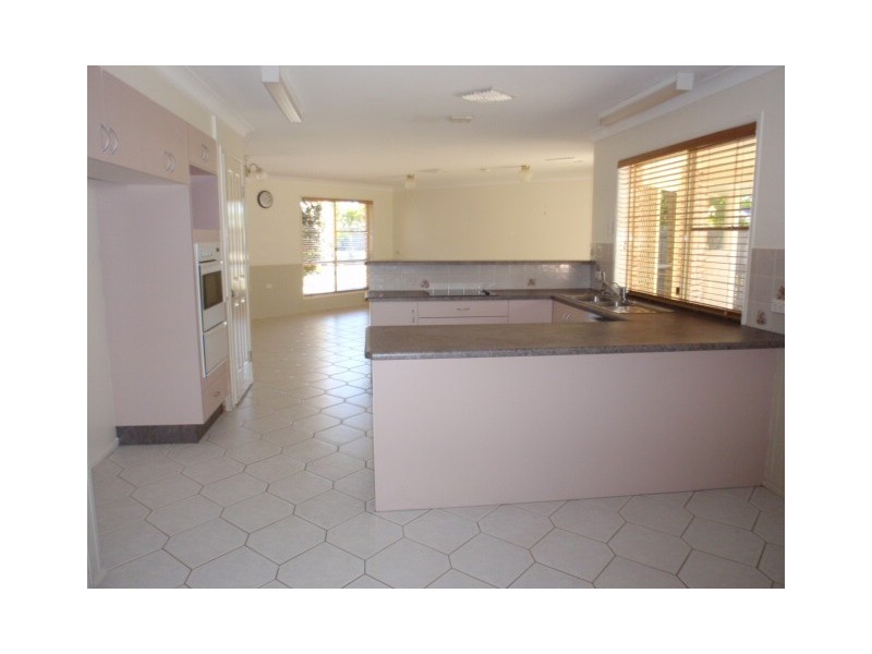 67 Staal Crescent, Emerald QLD 4720