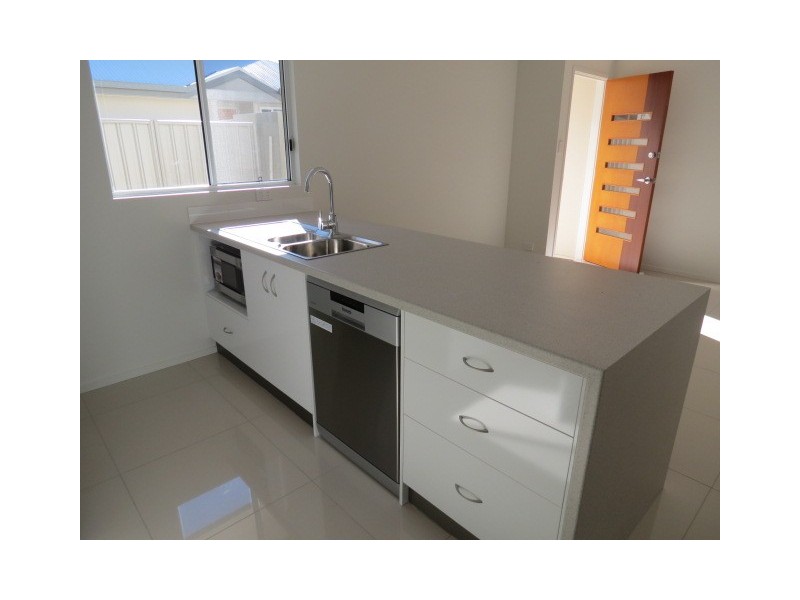 17/53 Retro Street, Emerald QLD 4720