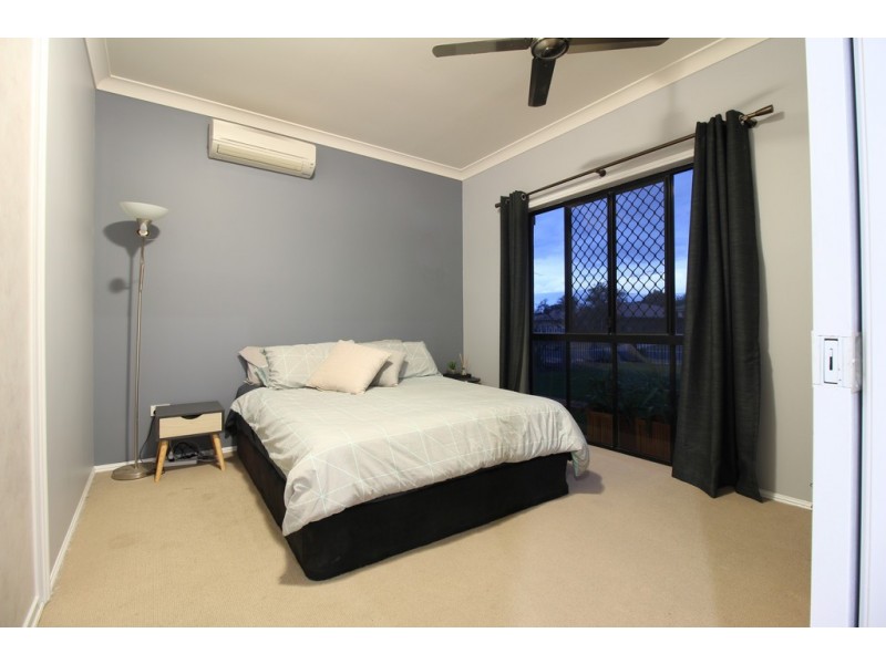 28 Jeppesen Drive, Emerald QLD 4720