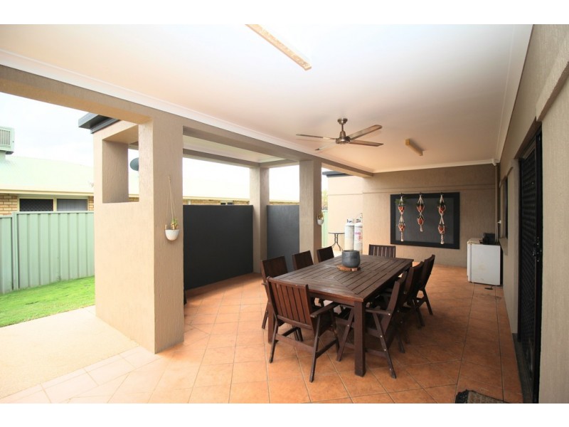 28 Jeppesen Drive, Emerald QLD 4720