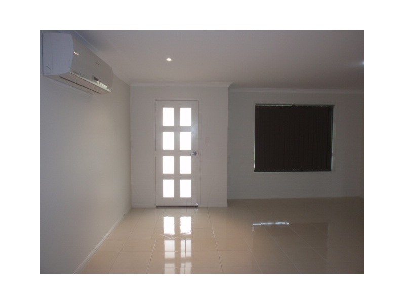 1/38 Long Street, Emerald QLD 4720