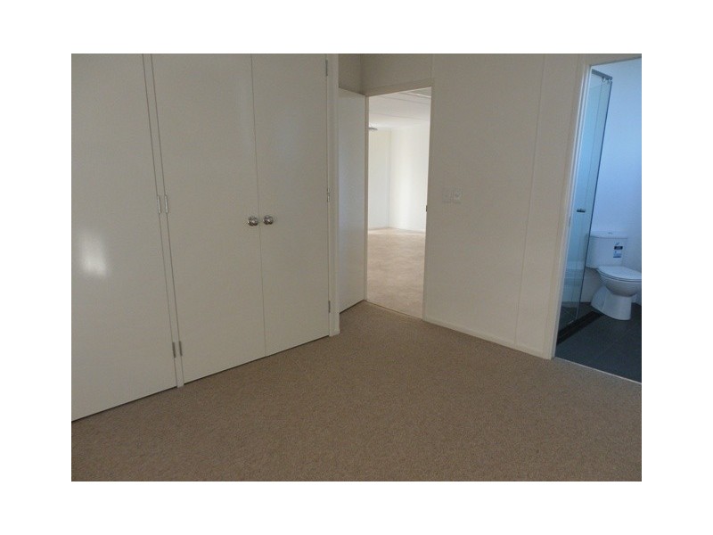 22 Brief Street, Emerald QLD 4720