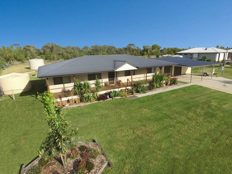 13 Banyula Close, Emerald QLD 4720