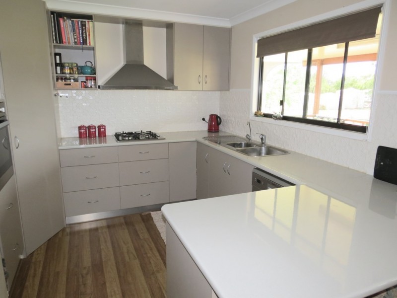 13 Banyula Close, Emerald QLD 4720