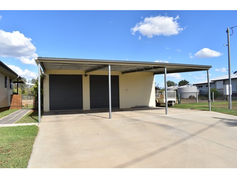 13 Banyula Close, Emerald QLD 4720