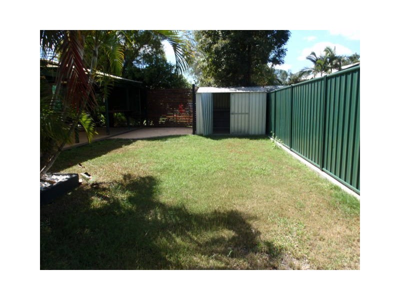 5  Butler Place, Emerald QLD 4720