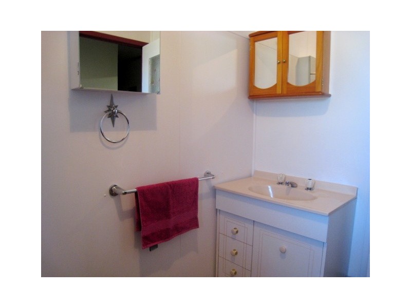 104 Harris Street, Emerald QLD 4720