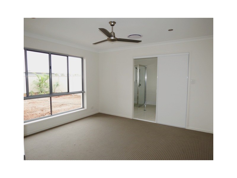 9 Maranda Street, Emerald QLD 4720