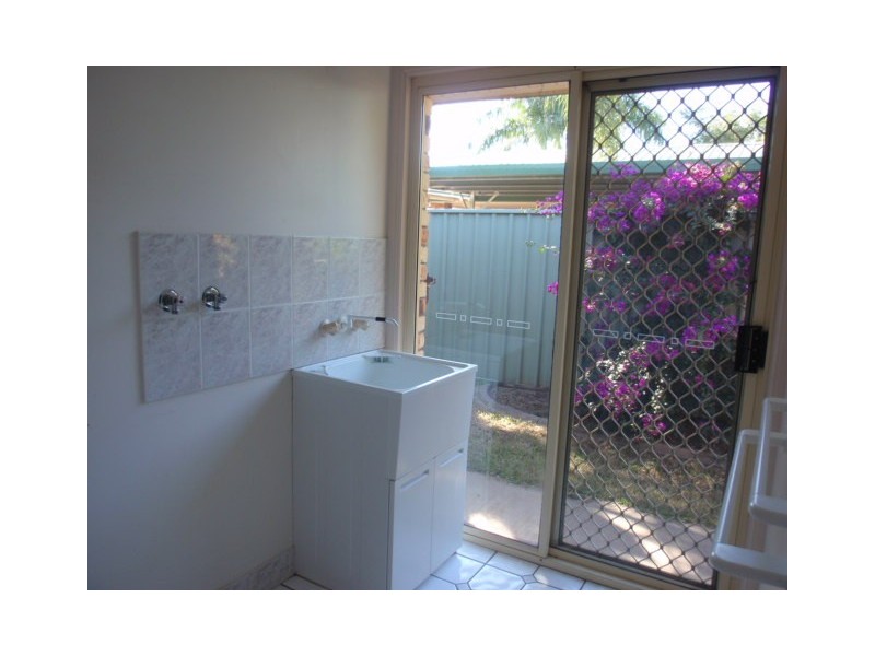 6  Rivoli Street, Emerald QLD 4720