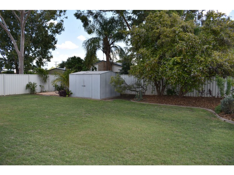 40 White Street, Emerald QLD 4720