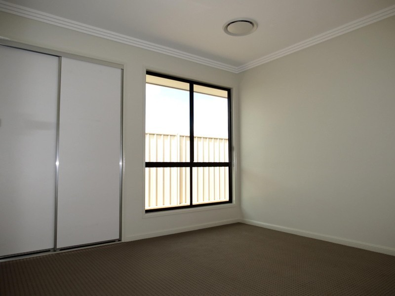 5 Ascot Court, Emerald QLD 4720