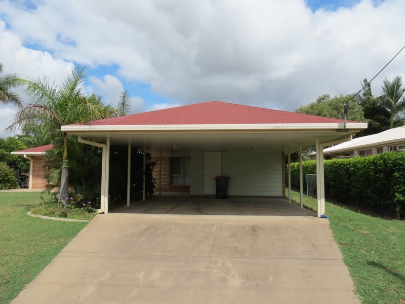 31 Crinum Cres, Emerald QLD 4720