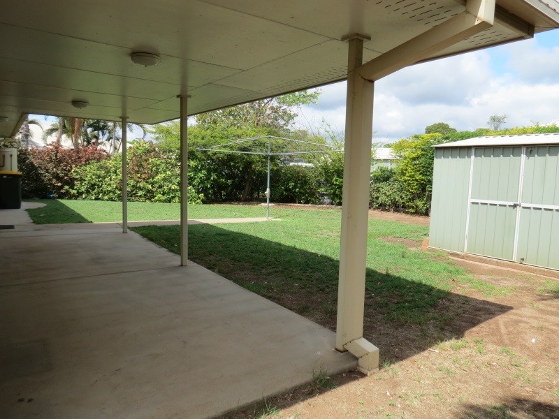 31 Crinum Cres, Emerald QLD 4720