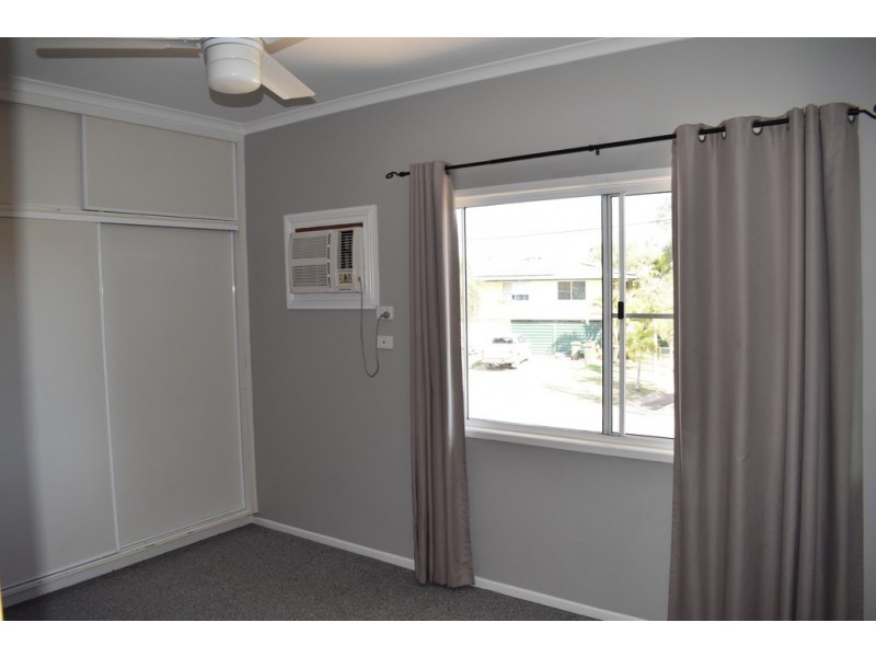 11 Alamein Drive, Emerald QLD 4720
