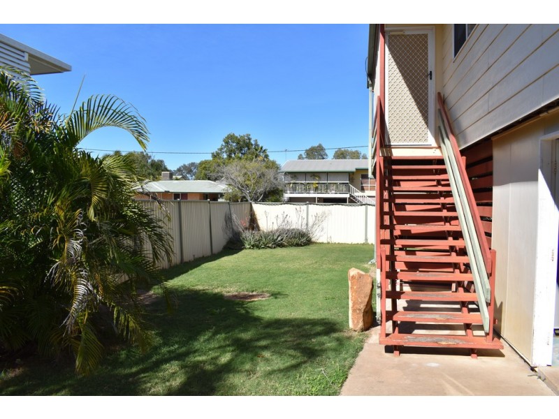 11 Alamein Drive, Emerald QLD 4720