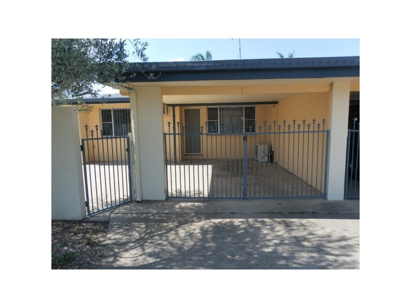 2/25 Campbell Street, Emerald QLD 4720
