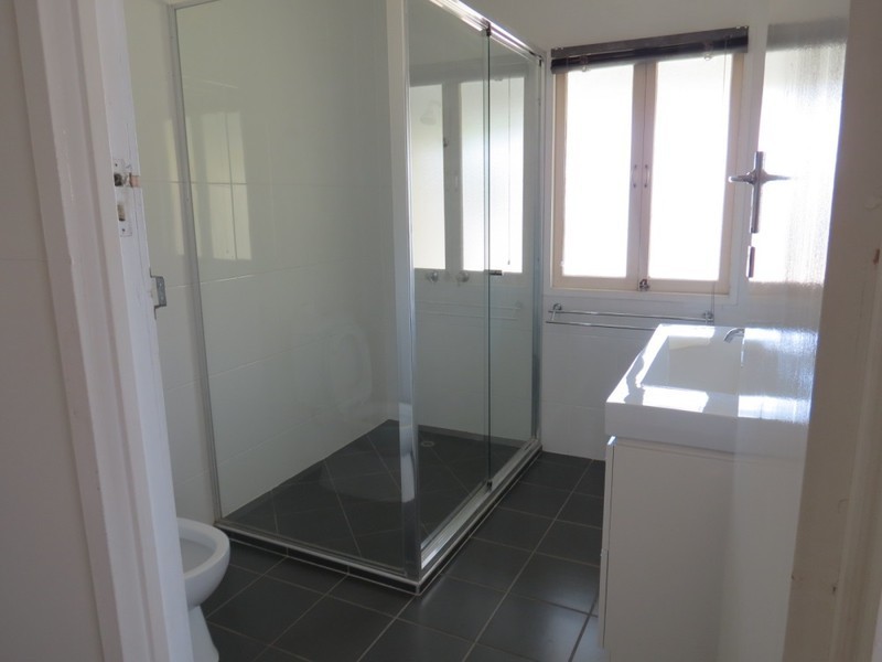 64 Harris Street, Emerald QLD 4720