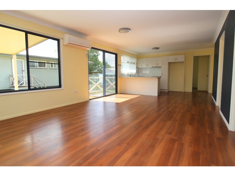 3/87 Roberts Street, Emerald QLD 4720