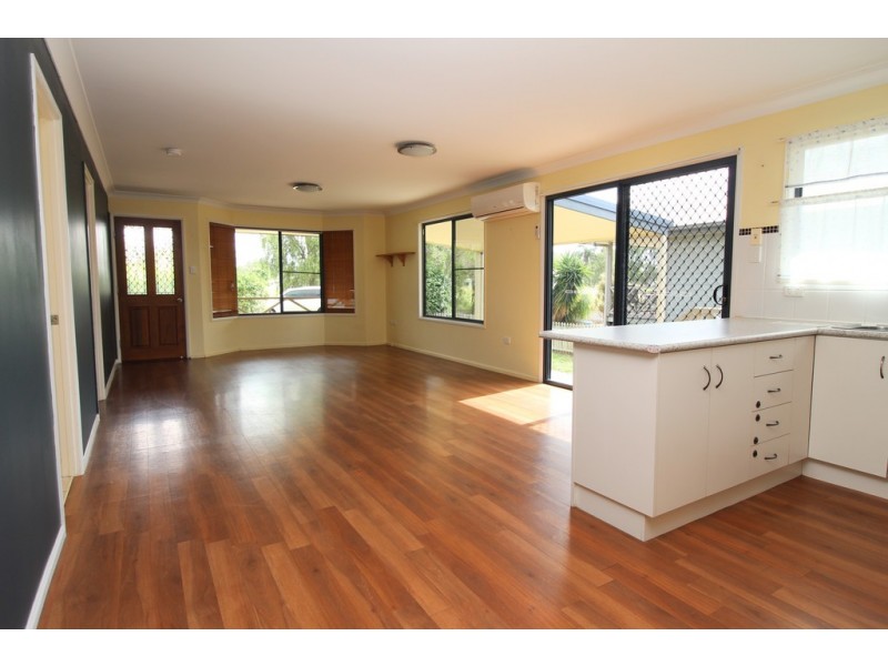 3/87 Roberts Street, Emerald QLD 4720