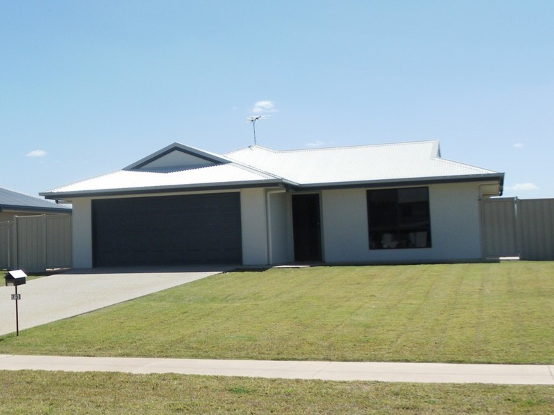 75 LOCH STREET, Emerald QLD 4720