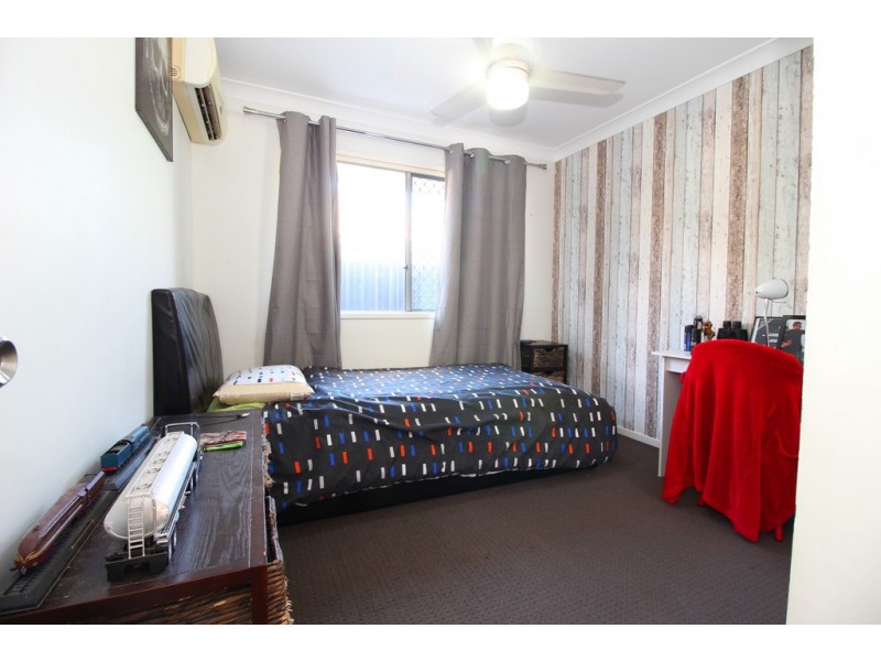 5 Hillcrest Street, Emerald QLD 4720