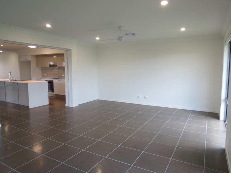 1 Flemington Road, Emerald QLD 4720